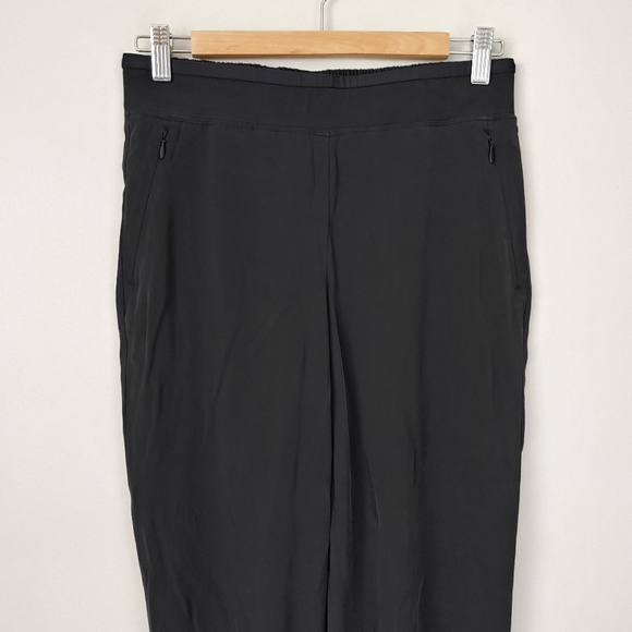 Kit and Ace Silk Easy Breezy Stretch Jogger Pants Size 4 Black - Picture 7 of 15